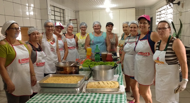 Read more about the article Chapecó trabalha para melhorar a alimentação das comunidades