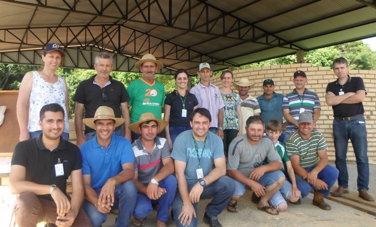Read more about the article Oficina em Ouro Verde mostra as vantagens do silo secador de grãos