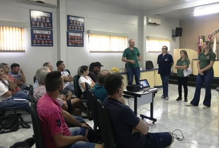 Leia mais sobre o artigo Curso promove a qualidade da farinha de mandioca do Sul Catarinense