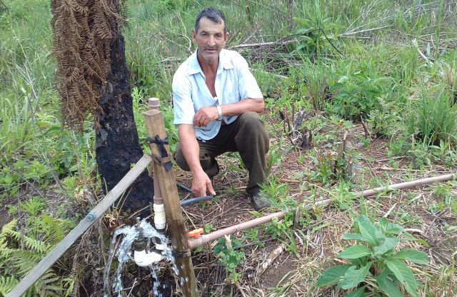Leia mais sobre o artigo Epagri instala carneiro hidráulico em Frei Rogério