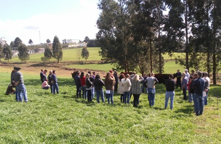 Leia mais sobre o artigo Dia de campo em Lages promove integração entre pesquisa e extensão   