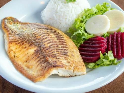 Leia mais sobre o artigo Por que consumir pescados: conheça os benefícios nutricionais dos peixes e frutos do mar