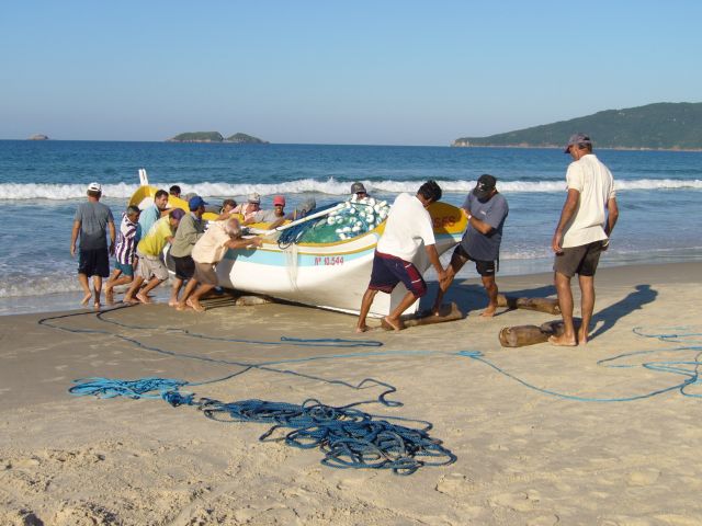Leia mais sobre o artigo Governo do Estado vai apoiar pescadores artesanais com perdas materiais em acidentes