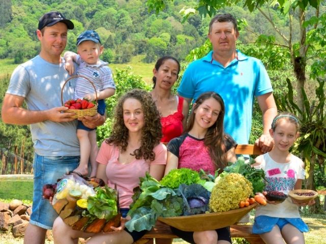 Leia mais sobre o artigo Epagri lança na quarta, 15, publicação sobre trabalho com jovens do campo e do mar