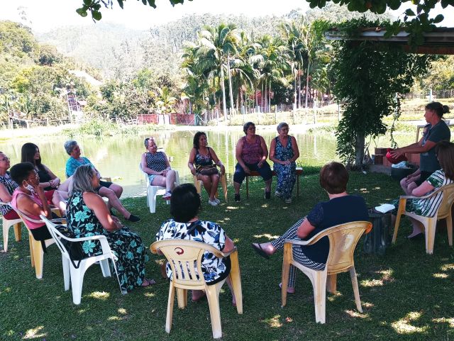 Read more about the article Agricultoras de São João Batista criam o Grupo de Mulheres Unidas Batistenses