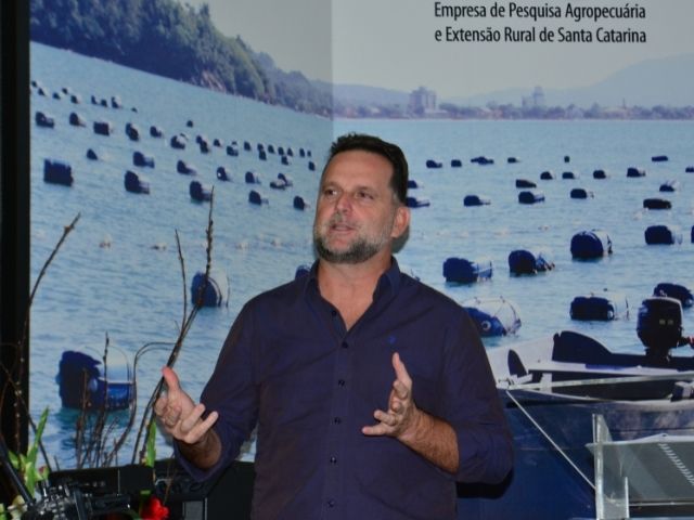 Leia mais sobre o artigo Diretor administrativo financeiro da Epagri assume a presidência da Empresa