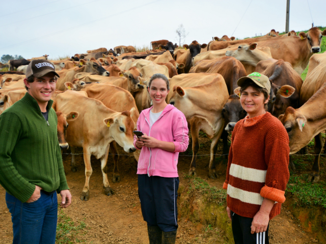 Leia mais sobre o artigo Epagri promove Dia da Família com jovens rurais em Agronômica, nesta quinta, 19