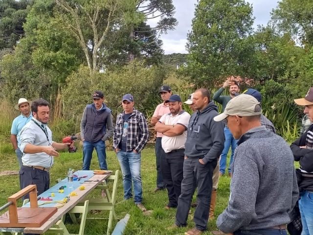 Leia mais sobre o artigo Tardes de campo em São Joaquim enfatizam melhoramento do campo nativo